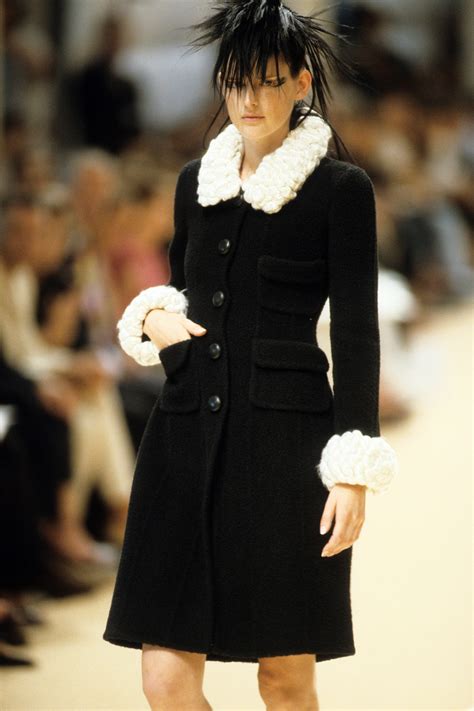 chanel 1999 winter collection|Chanel ready to wear set.